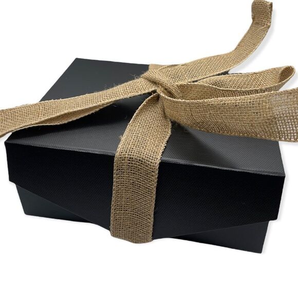 NWT Wool + Pepper Co. Luxury PR Box - Happy Day - Picture 3 of 3